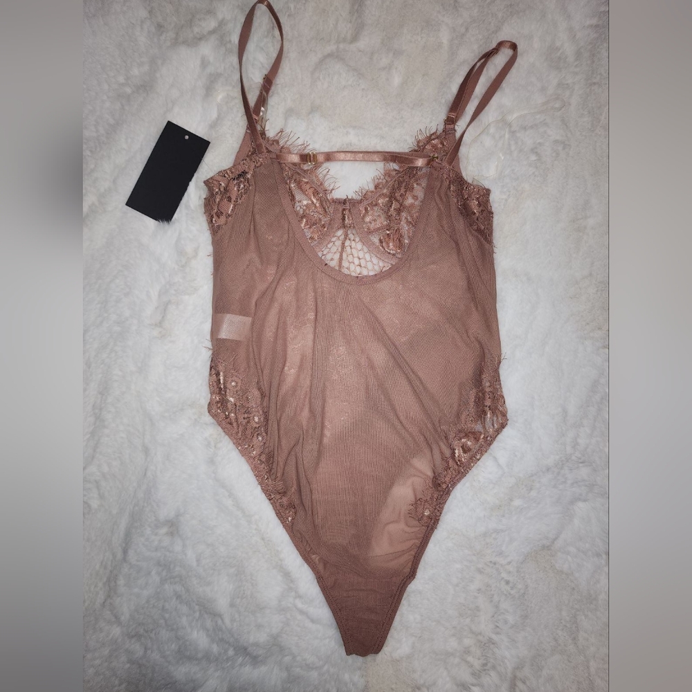 Bodysuit - Picture 4 of 5
